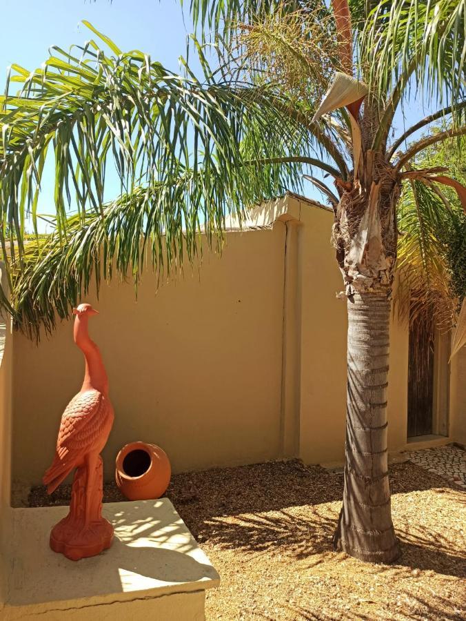 Quinta Pereiro Tropic Garden, Algarve Bed & Breakfast Moncarapacho Ngoại thất bức ảnh